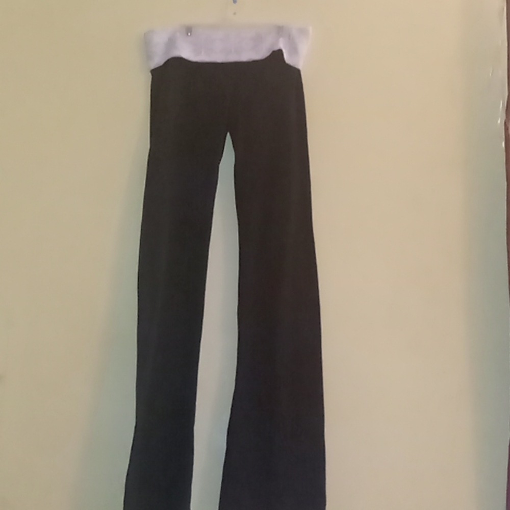 Victoria Secret size S yoga pants